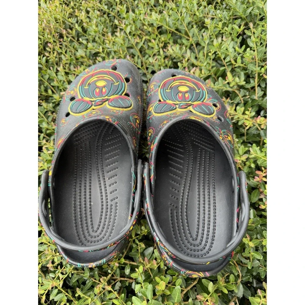 Crocs Disney Parks 2023 Glow-In-Dark Halloween Mickey Mouse Pumpkin Clogs M4/W6